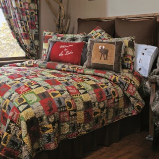 Cabin in the Woods King Quilt Set