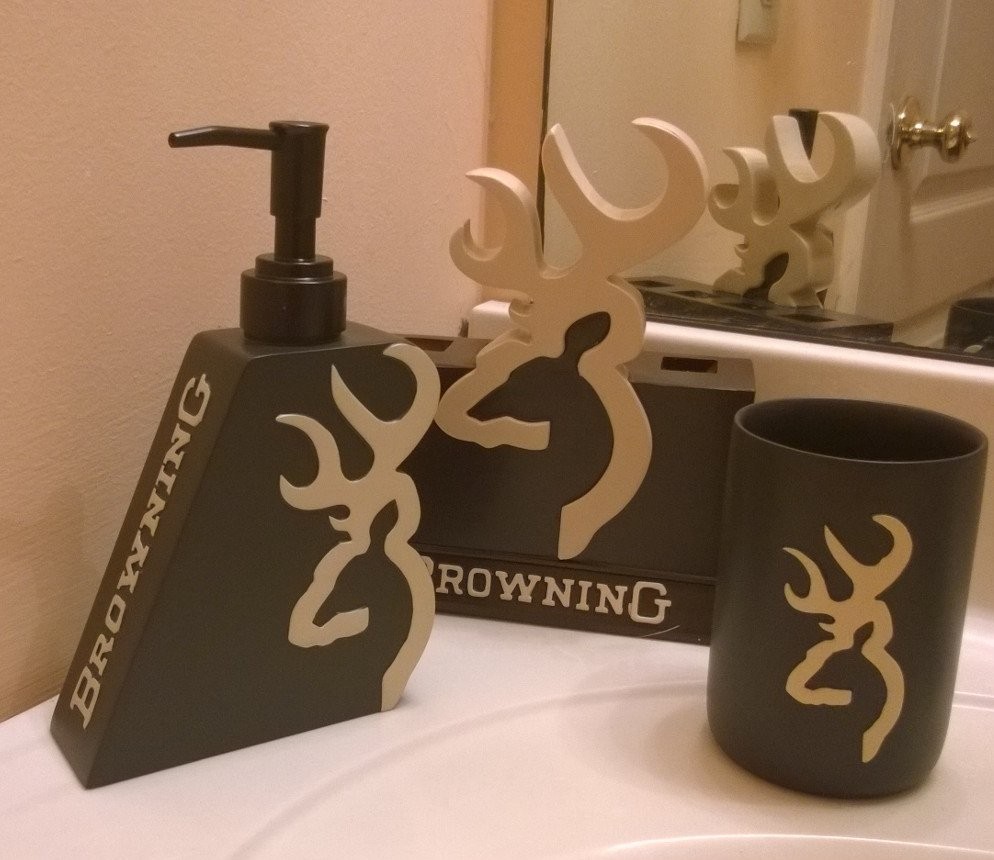 Browning Buckmark Bath Accessories Set