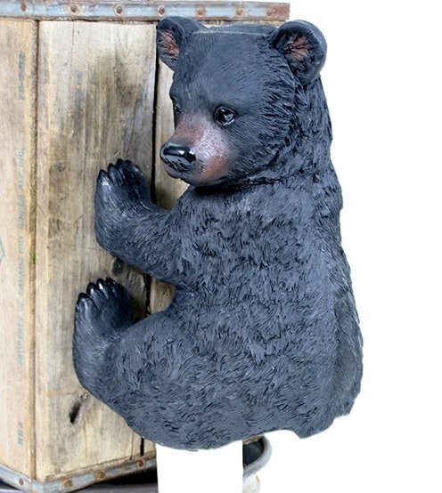 Bear toilet outlet paper holder