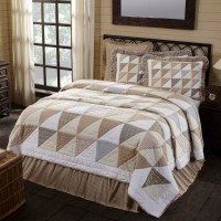 Joanna Queen Quilt