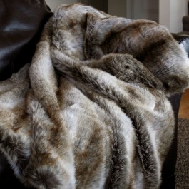 Luxury Chinchilla Throw